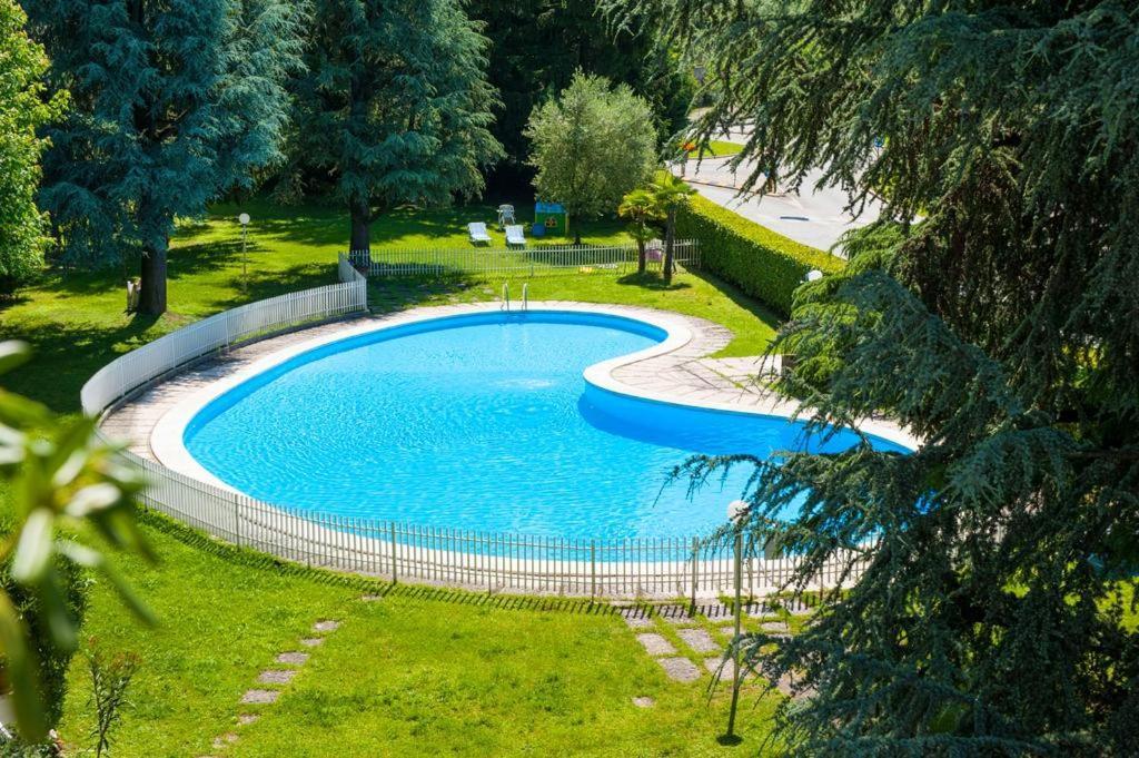 Ada Swimming Home Marone Ngoại thất bức ảnh